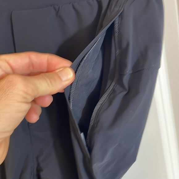 Men’s Lululemon Joggers - Picture 2 of 5